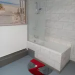 60 M² Ferienapartment Zentrumsnahe Mit Gartenbenutzung Apartmán