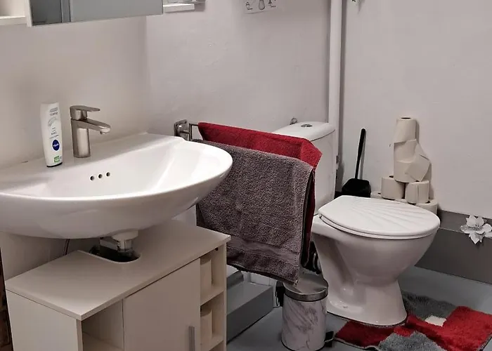 Διαμέρισμα 60 M² Ferienapartment Zentrumsnahe Mit Gartenbenutzung