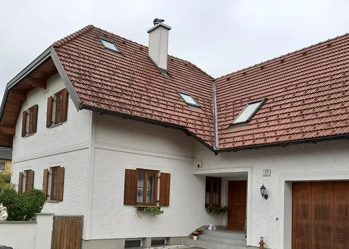 60 M² Ferienapartment Zentrumsnahe Mit Gartenbenutzung Apartment *